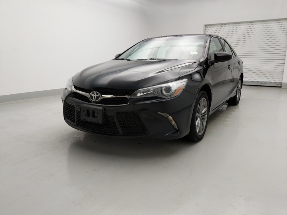 Used 2017 Toyota Camry Driver Front Bumper