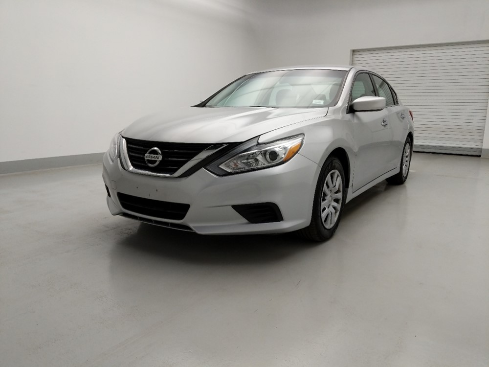 Used 2017 Nissan Altima Driver Front Bumper