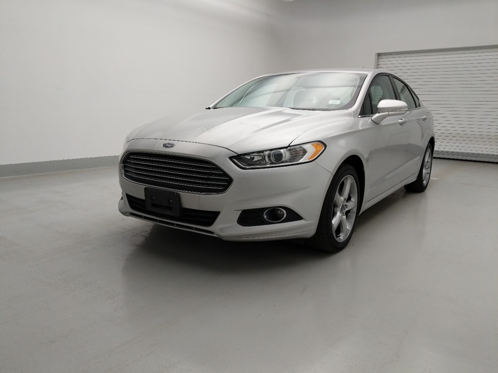 Used 2016 Ford Fusion Driver Front Bumper