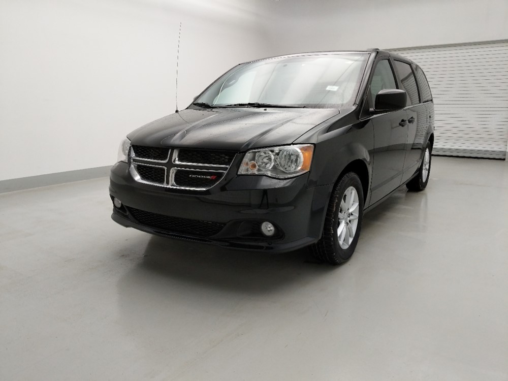 Used 2018 Dodge Grand Caravan Driver Front Bumper