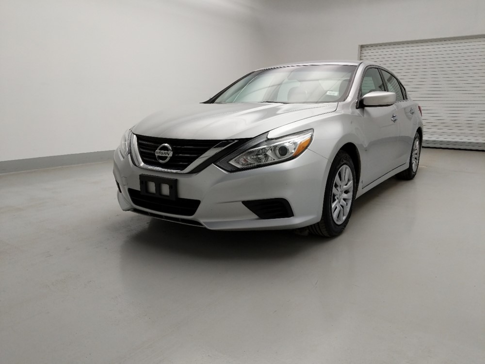 Used 2017 Nissan Altima Driver Front Bumper