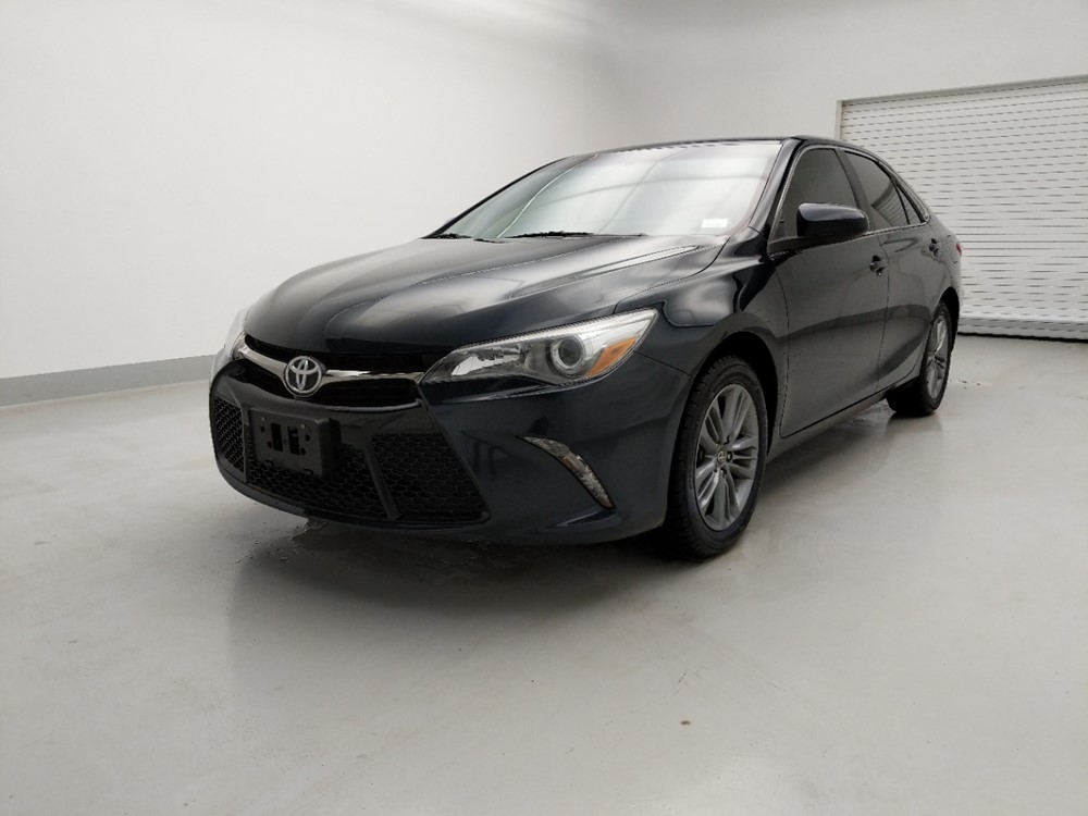 Used 2017 Toyota Camry Driver Front Bumper