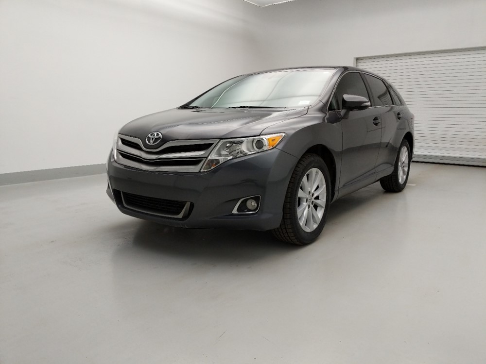 Used 2014 Toyota Venza Driver Front Bumper