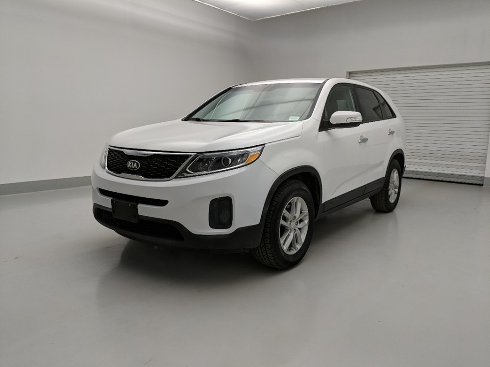 Used 2014 Kia Sorento Driver Front Bumper