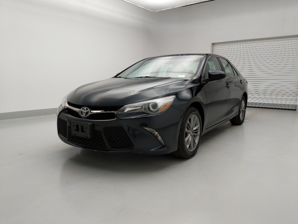 Used 2016 Toyota Camry Driver Front Bumper