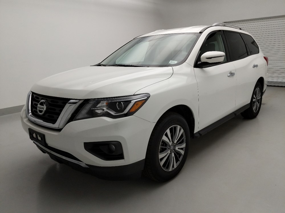 Used 2018 Nissan Pathfinder Driver Front Bumper