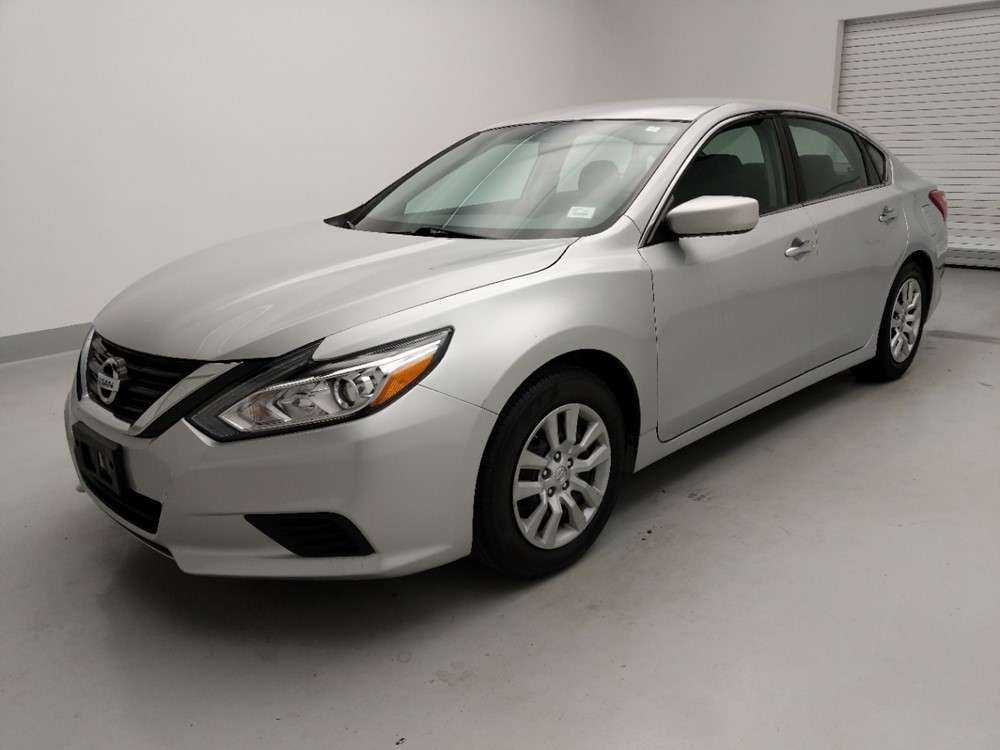 Used 2017 Nissan Altima Driver Front Bumper