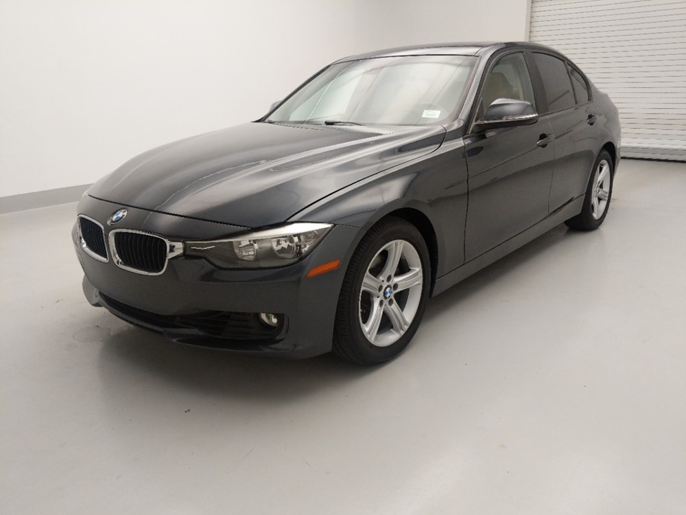 Used 2013 BMW 328i Driver Front Bumper