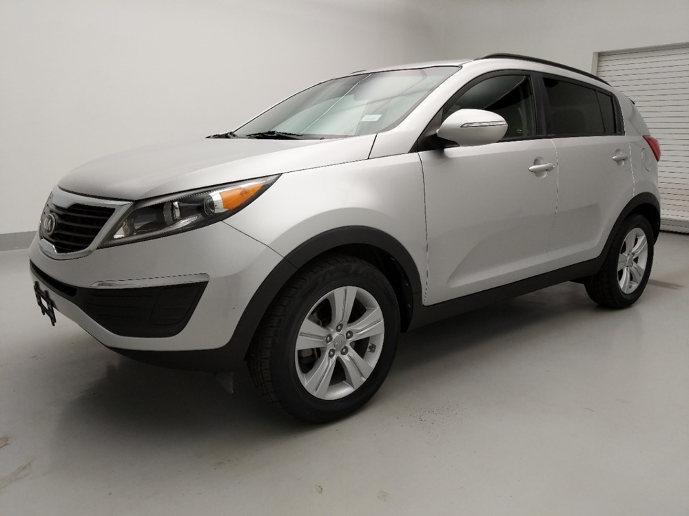 Used 2013 Kia Sportage Driver Front Bumper