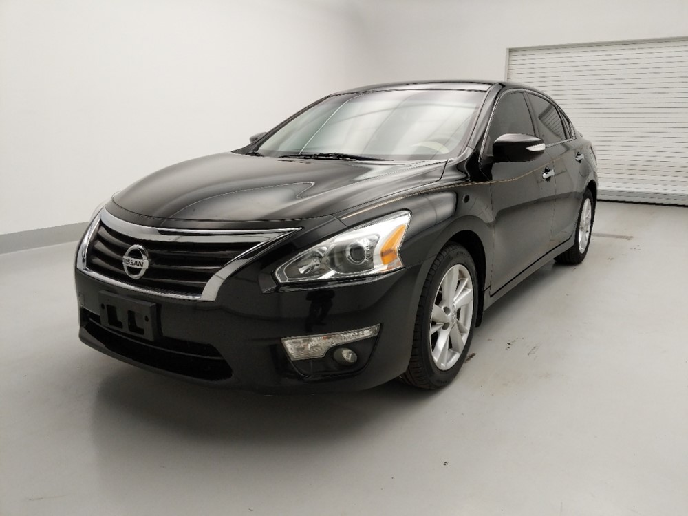 Used 2014 Nissan Altima Driver Front Bumper