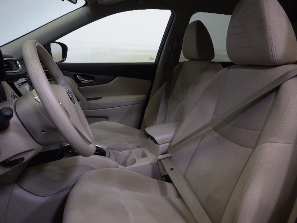 2015 Nissan Rogue - Driver Front Seat