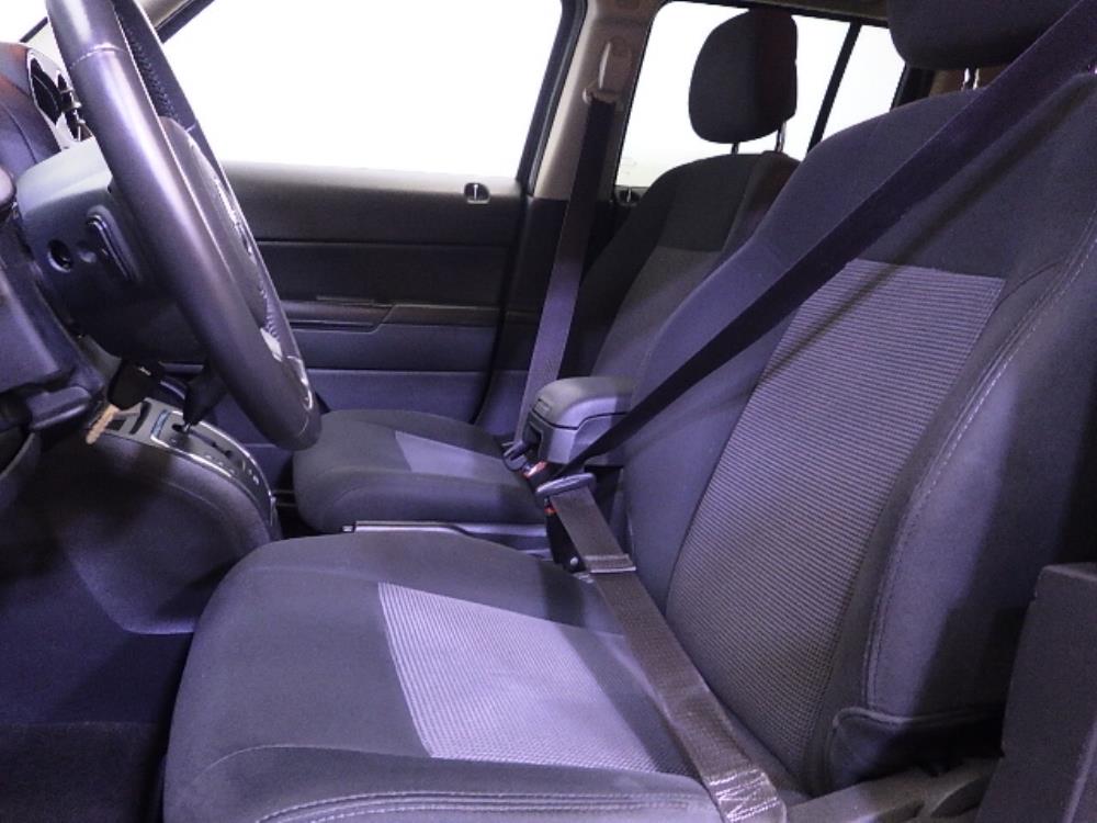 2014 Jeep Patriot - Driver Front Seat