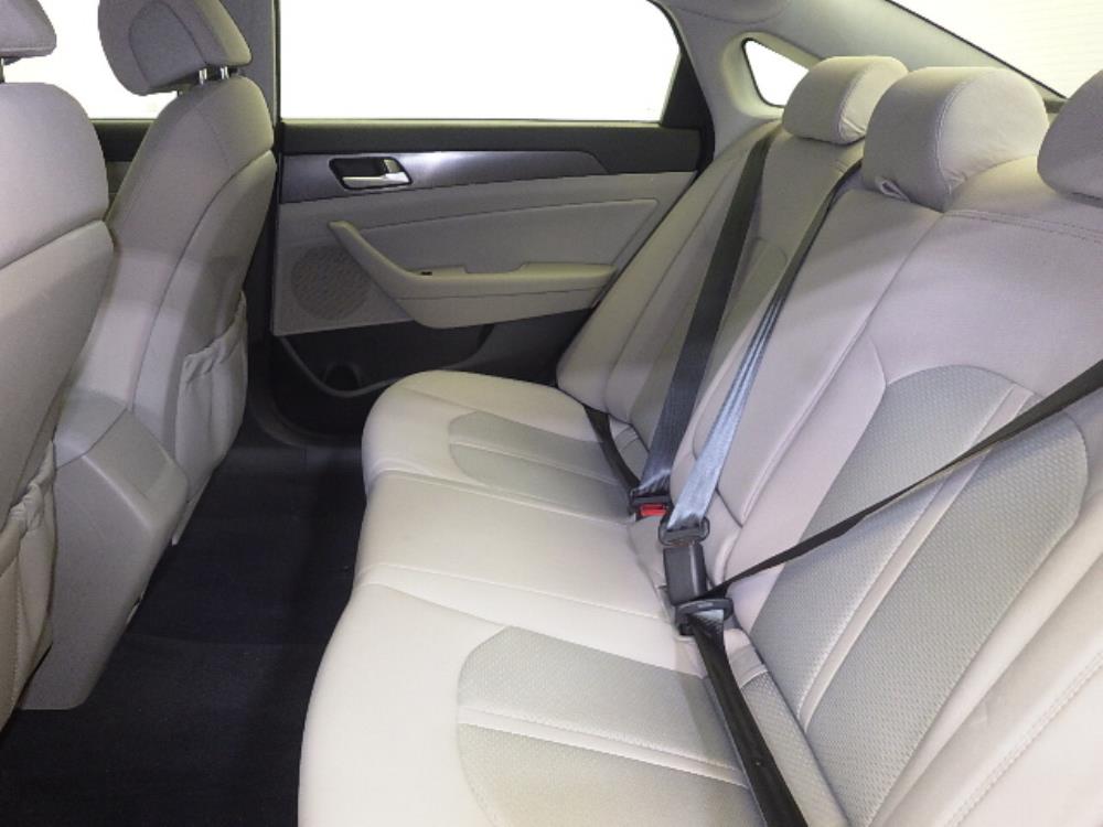 2015 Hyundai Sonata - Driver Rear Seat