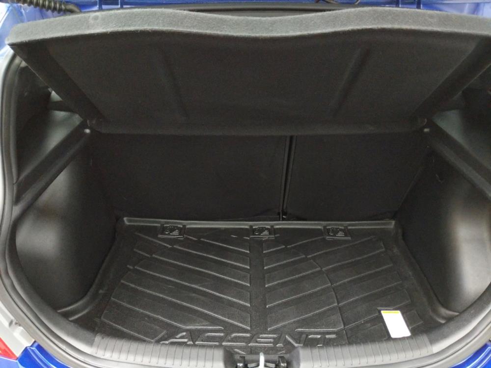 2014 Hyundai Accent - Trunk
