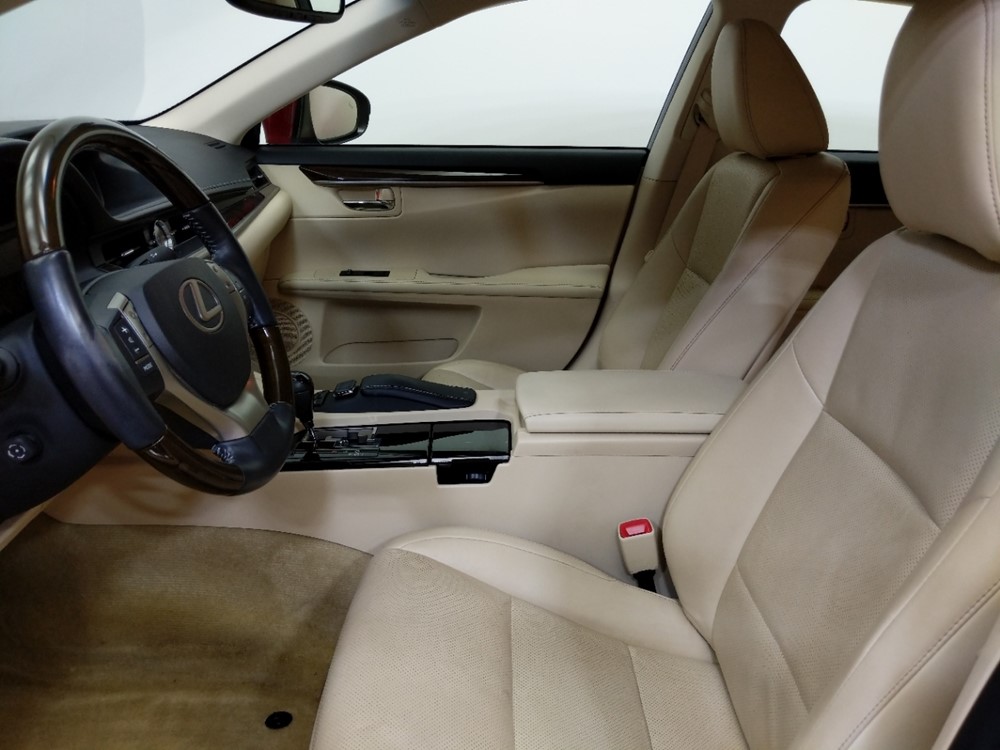 2015 Lexus ES 350 - Driver Front Seat