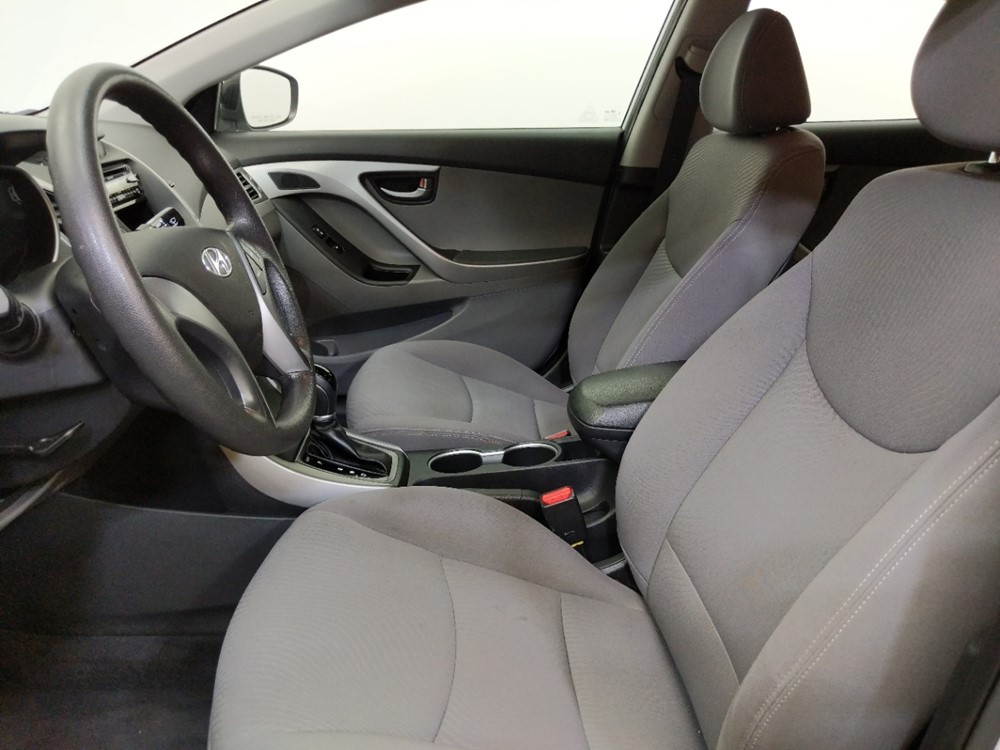 2015 Hyundai Elantra - Driver Front Seat