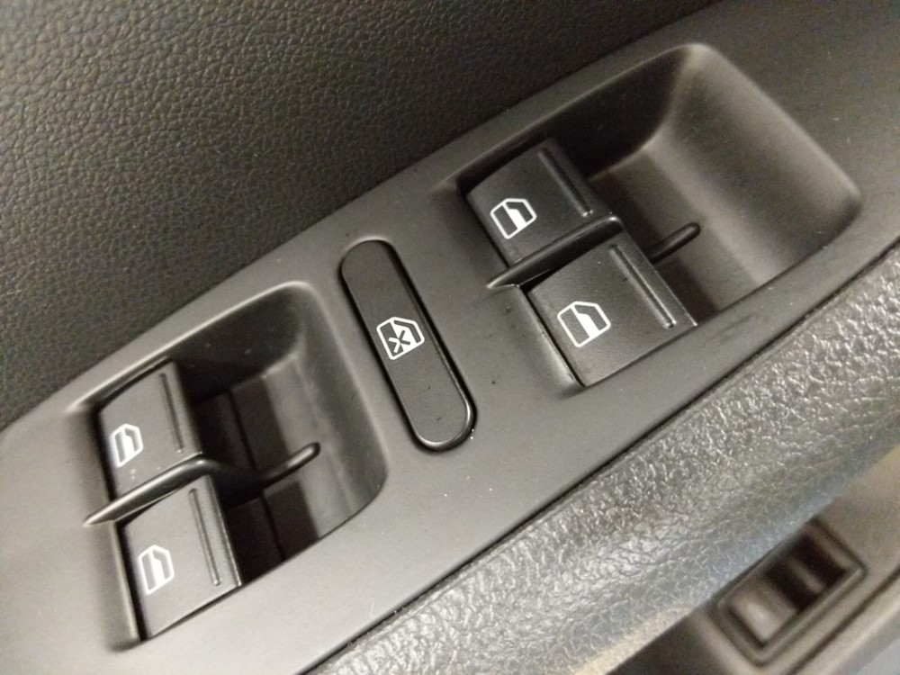 2017 Volkswagen Jetta - Driver Power Windows/Lock Control
