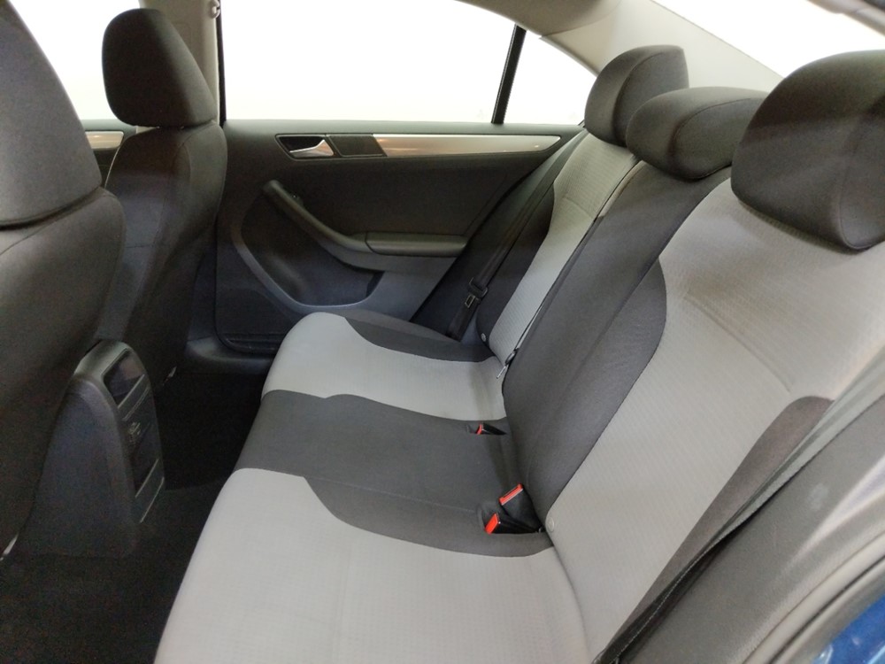 2017 Volkswagen Jetta - Driver Rear Seat
