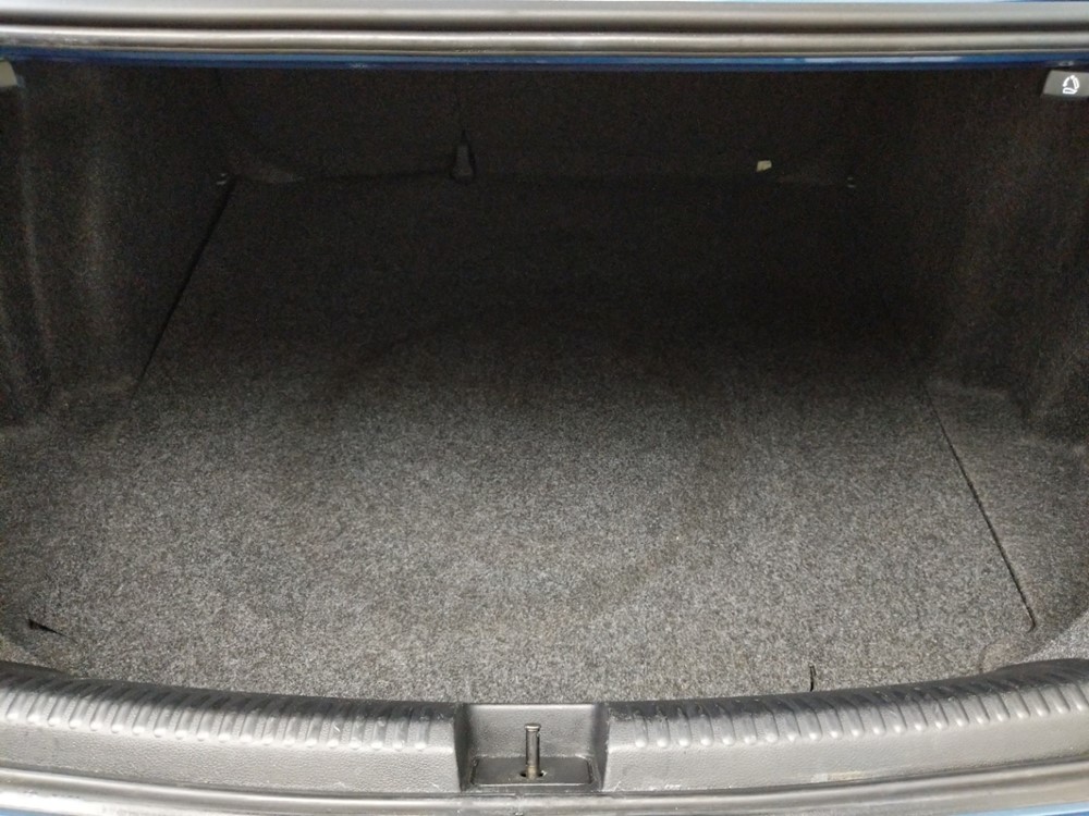2017 Volkswagen Jetta - Trunk