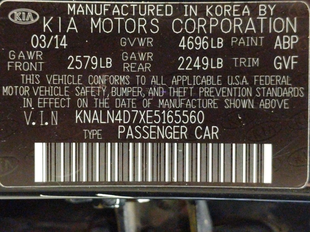 2014 Kia Cadenza - VIN Plate