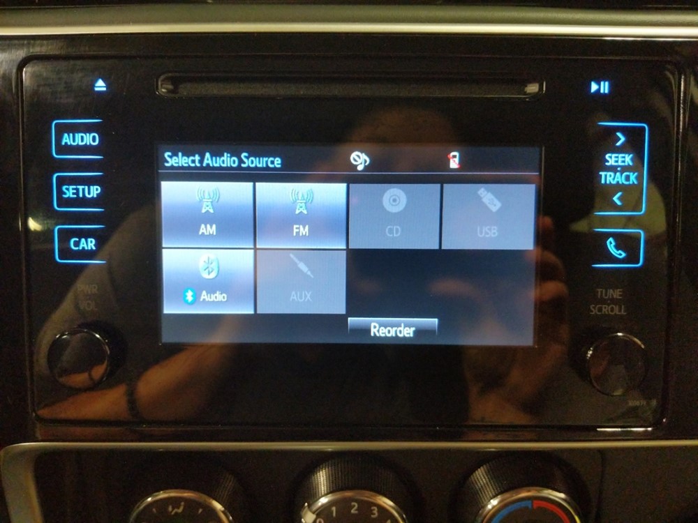 2017 Toyota Corolla - Stereo Package