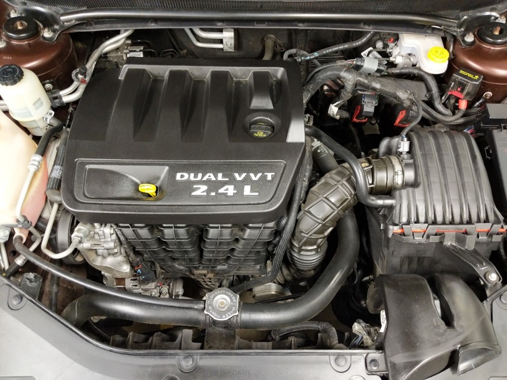 2012 Chrysler 200 - Engine