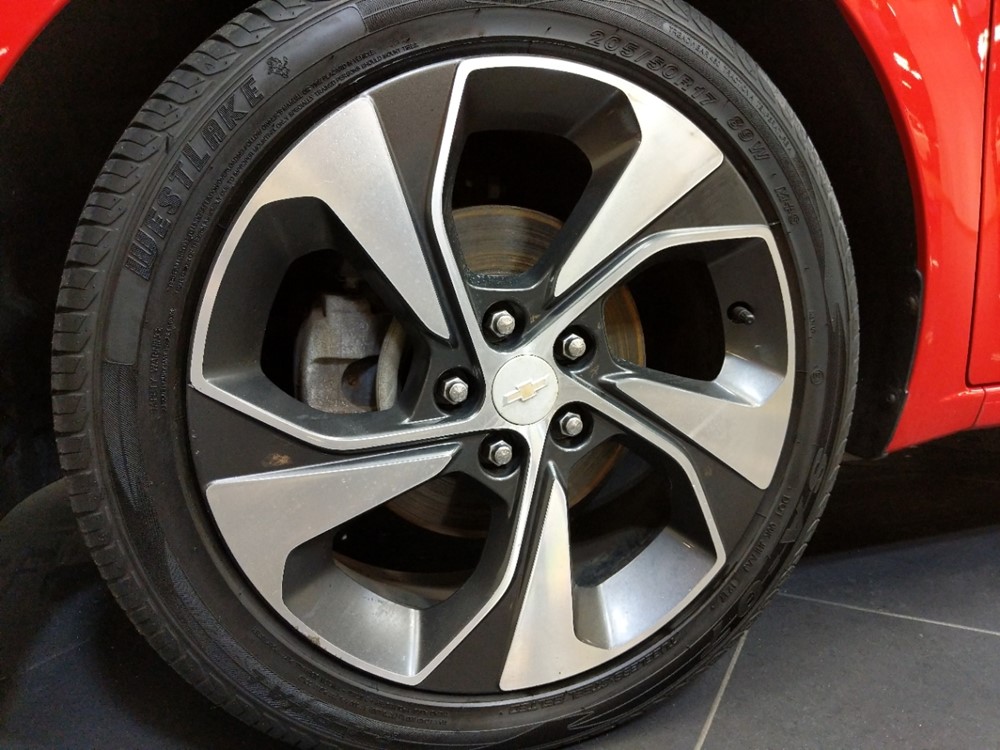 2017 Chevrolet Sonic - Wheel