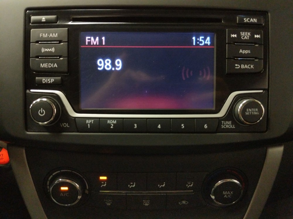 2015 Nissan Sentra - Stereo Package