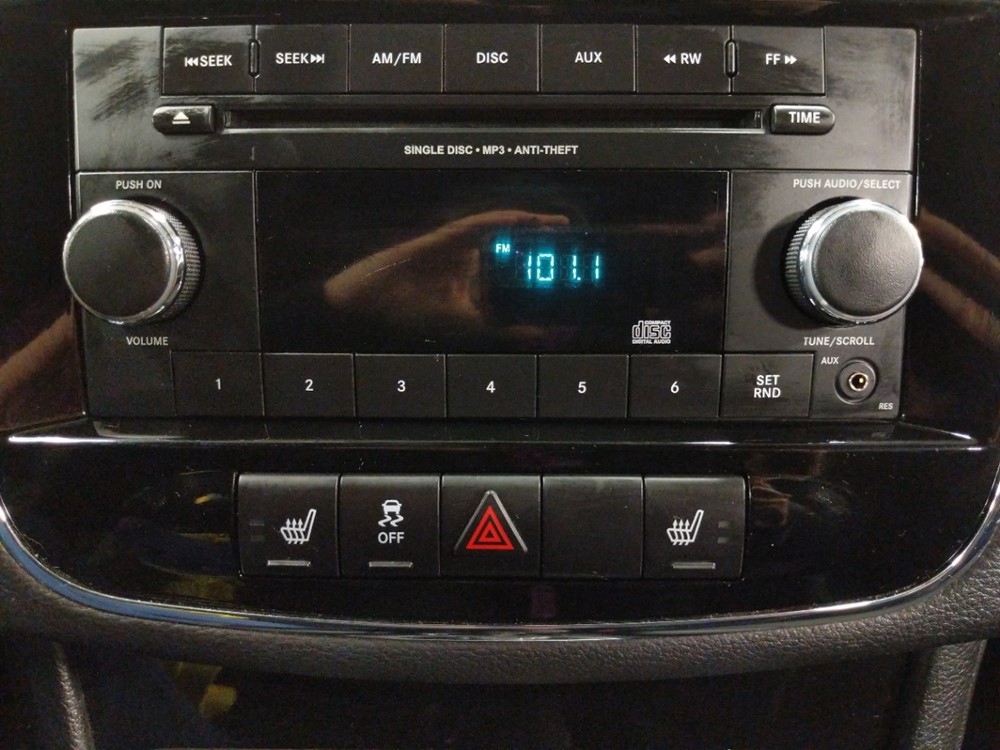 2014 Chrysler 200 - Stereo Package