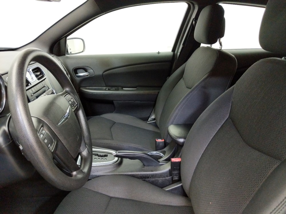 2014 Chrysler 200 - Driver Front Seat