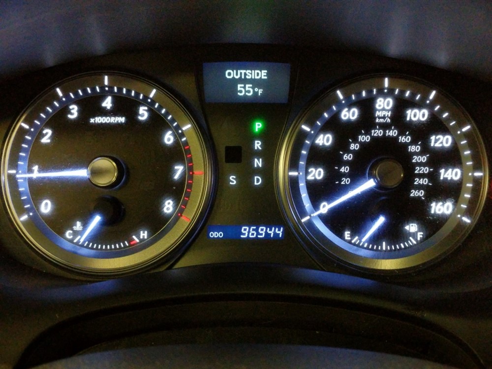 2012 Lexus ES 350 - Odometer Close Up