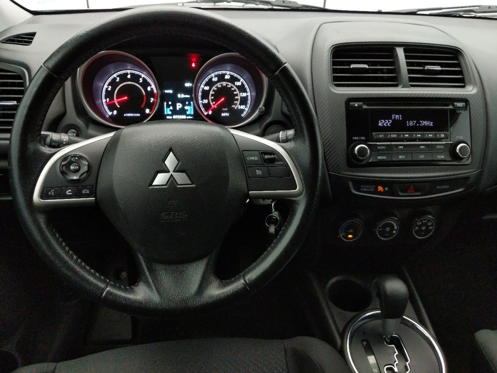 2015 Mitsubishi Outlander - Driver Dash