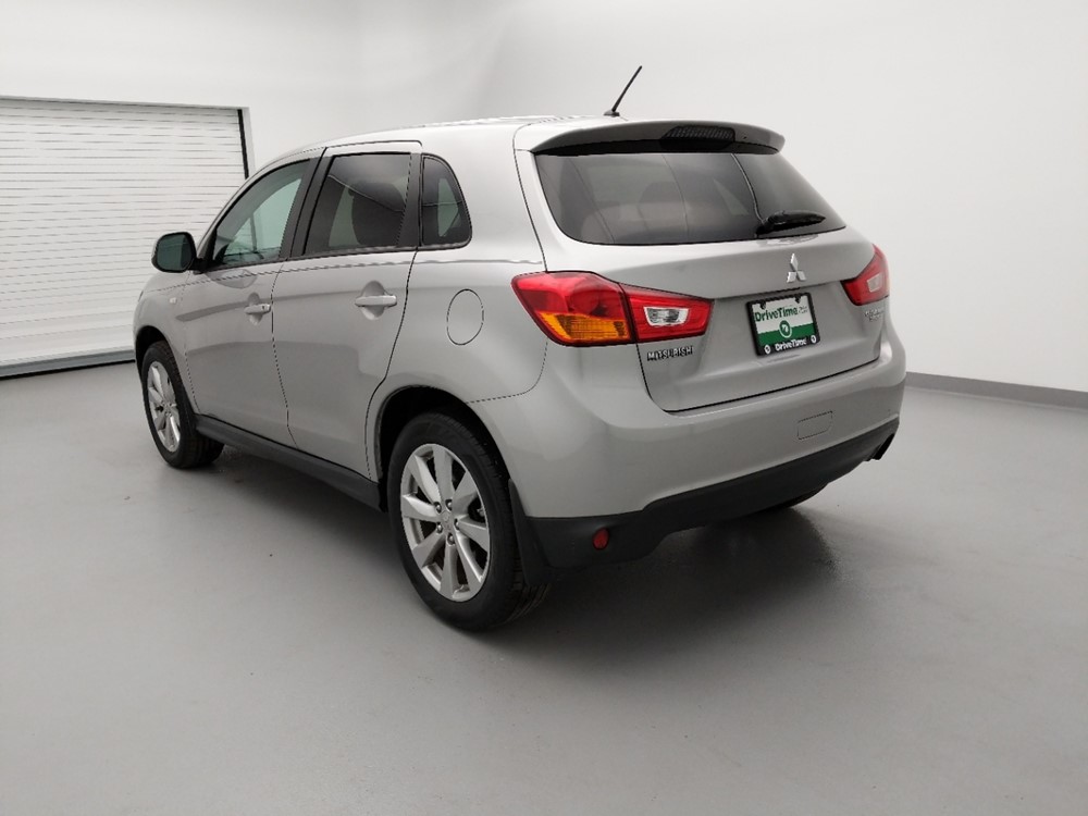 2015 Mitsubishi Outlander - Driver Rear Bumper