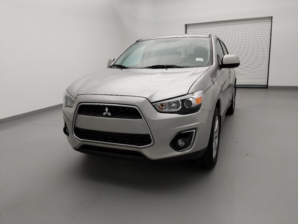 2015 Mitsubishi Outlander - Driver Front Hood