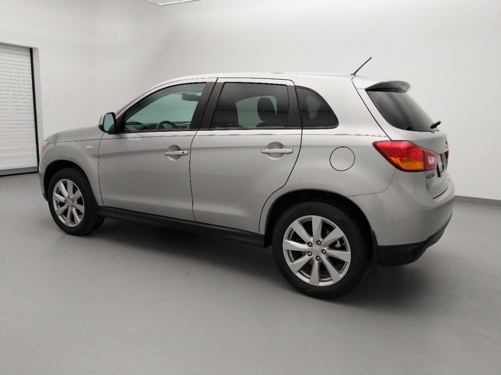 2015 Mitsubishi Outlander - Driver Rear Side