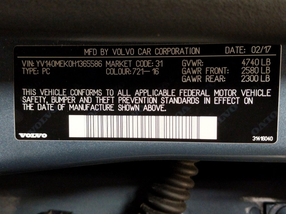 2017 Volvo V60 - VIN Plate