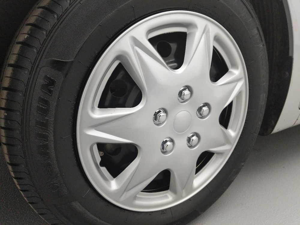2017 Kia Forte - Wheel