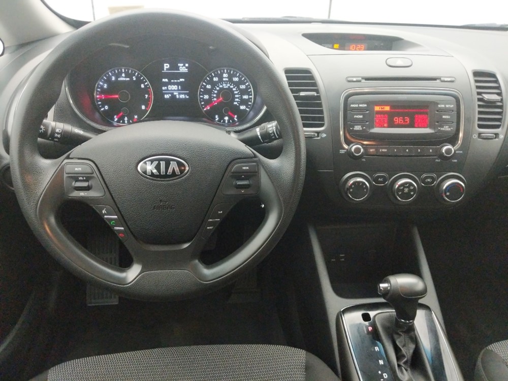 2017 Kia Forte - Driver Dash