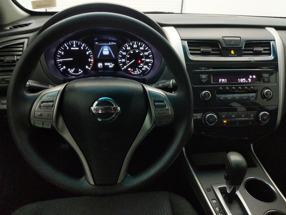 2015 Nissan Altima - Driver Dash