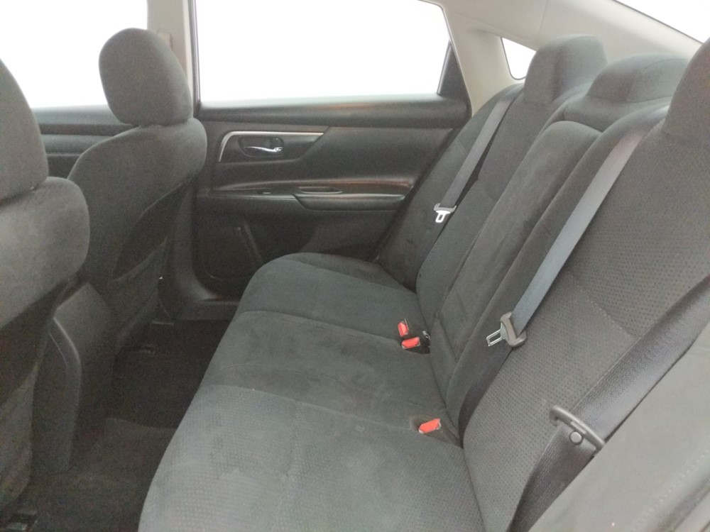 2015 Nissan Altima - Driver Rear Seat