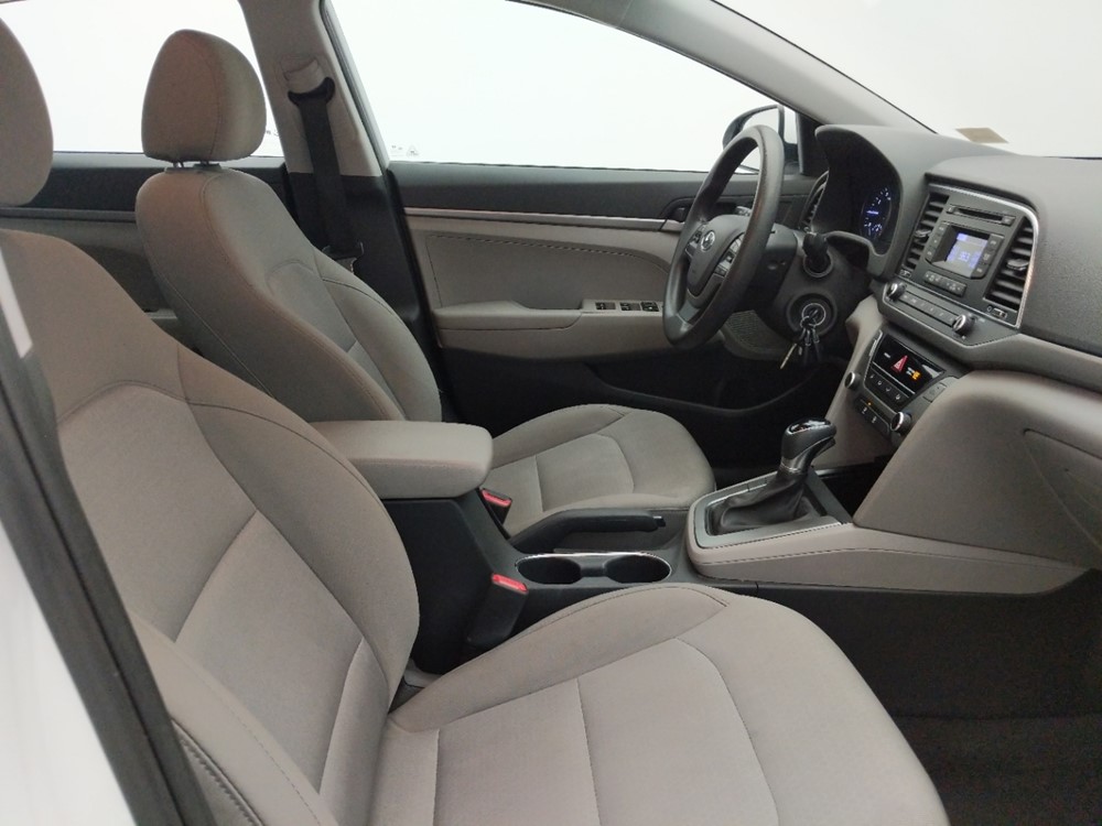 2017 Hyundai Elantra - Passenger Front Seat