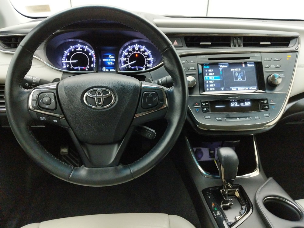 2016 Toyota Avalon - Driver Dash