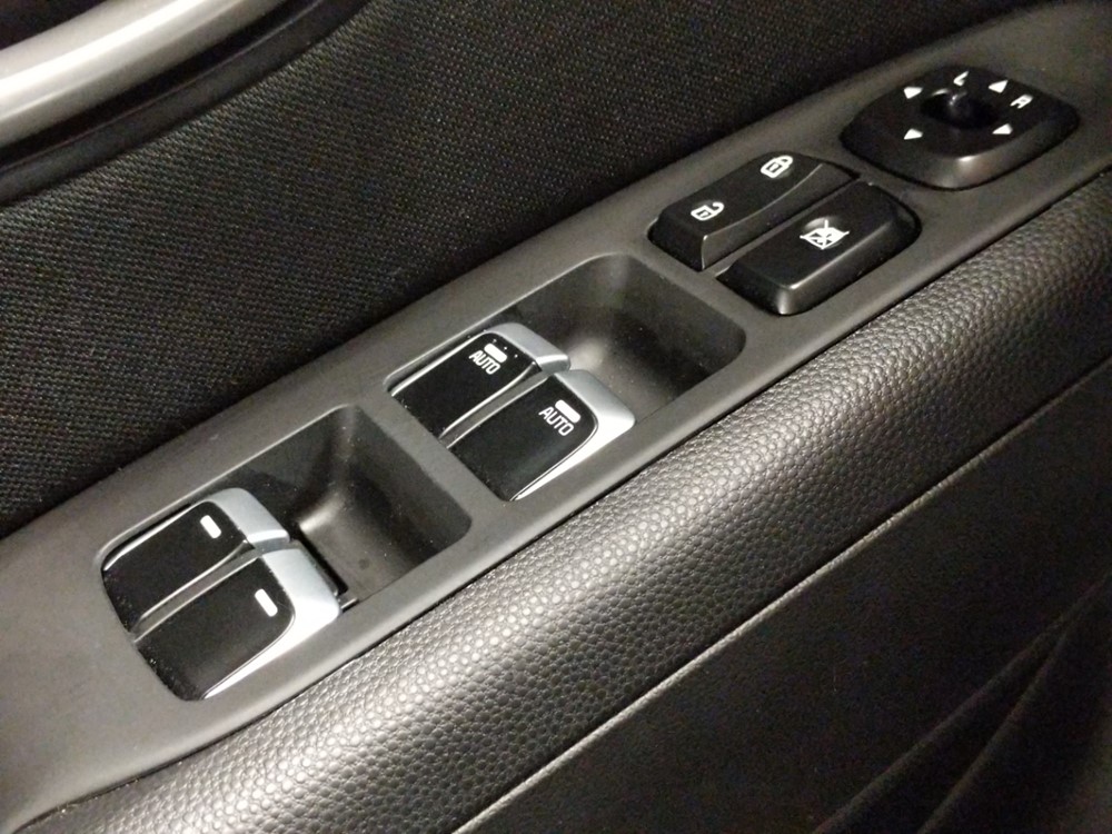 2017 Kia Soul - Driver Power Windows/Lock Control