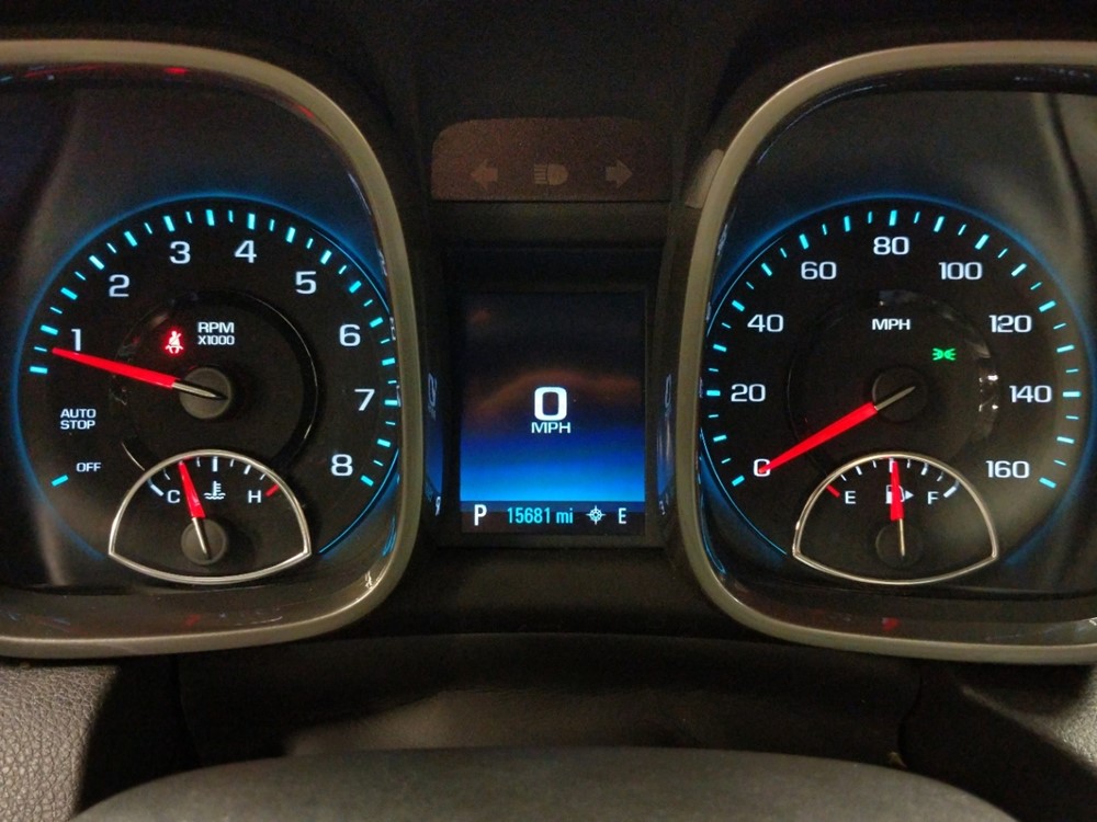 2016 Chevrolet Malibu - Odometer Close Up