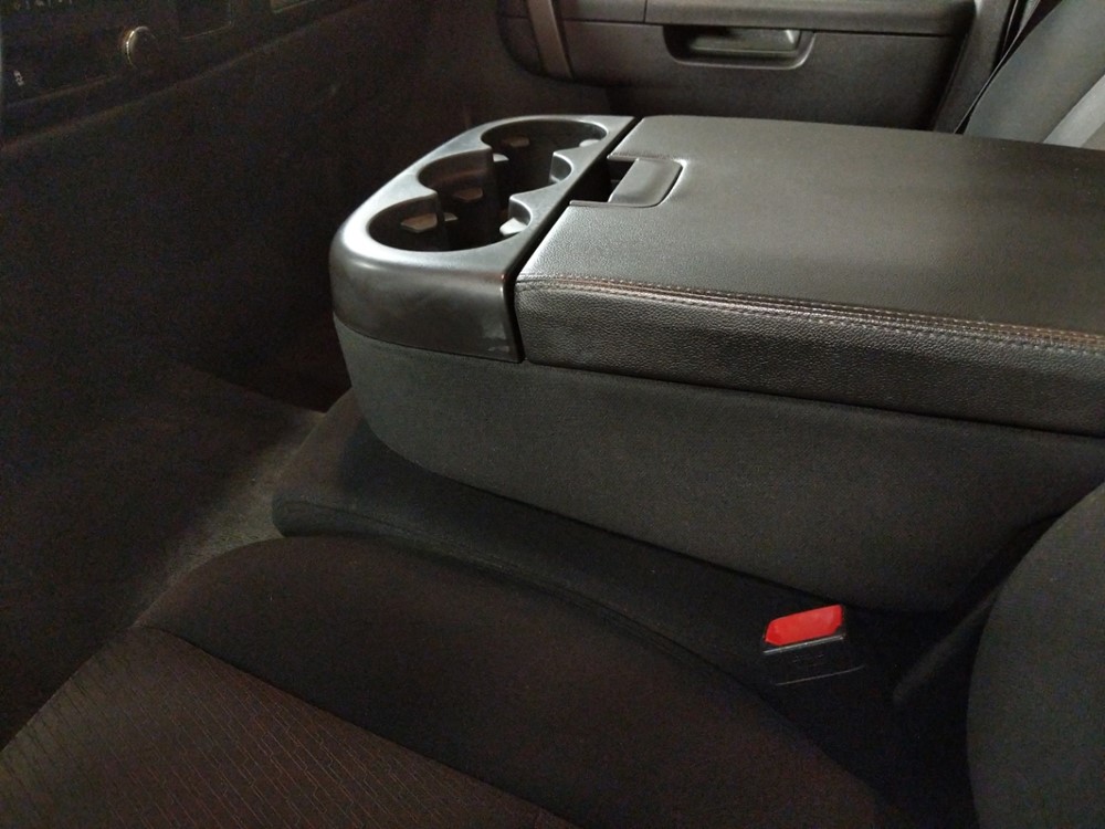 2013 Chevrolet Silverado 1500 - Center Console/Cup Holders