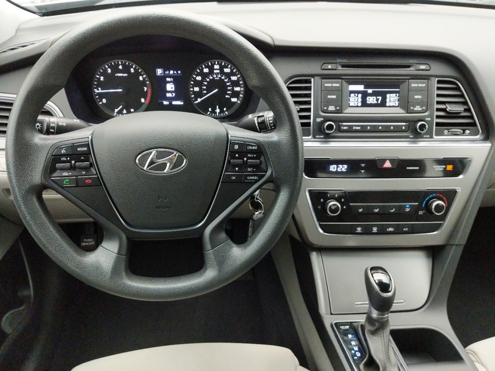 2017 Hyundai Sonata - Driver Dash