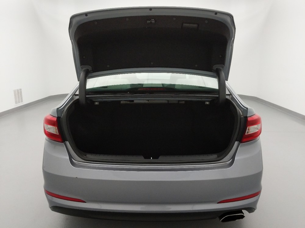 2017 Hyundai Sonata - Trunk