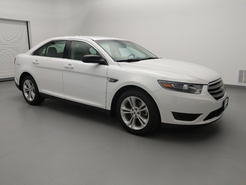 2015 Ford Taurus - Passenger Front Side