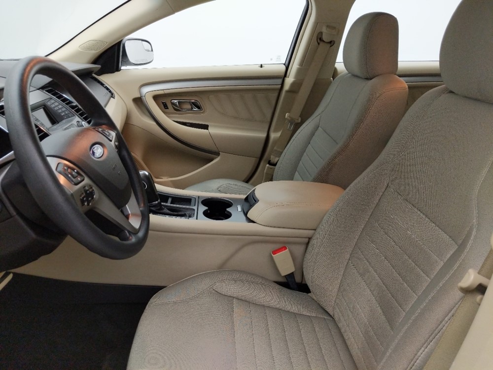 2015 Ford Taurus - Driver Front Seat