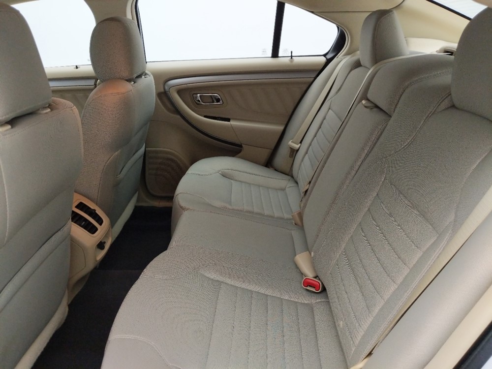 2015 Ford Taurus - Driver Rear Seat